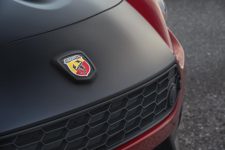 Логотип Fiat 124 Spider Elaborazione Abarth (348) 2016 года  (NA) (фото 16 из 40)